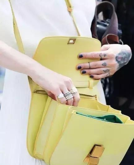 ʷ����ȫ��Celine Classic Box�xُ����