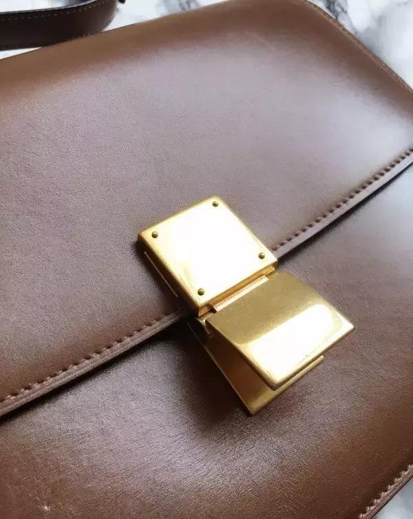 ʷ����ȫ��Celine Classic Box�xُ����