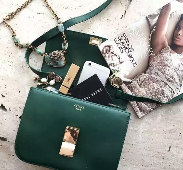 ʷ����ȫ��Celine Classic Box�xُ����