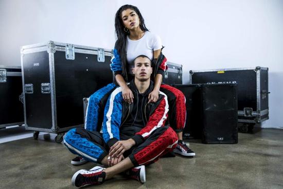 MCM�y��PUMA�Ƴ���������ϵ��  ��ͬ�cףPUMA Suede �Q��50����