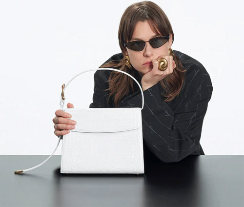 Balenciaga 2020�＾��Ʒ�F(xi��n)�����У�