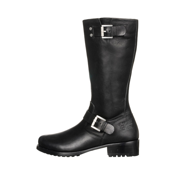 Mytheresa攜手Calvin Klein Jeans發(fā)布獨家合作系列